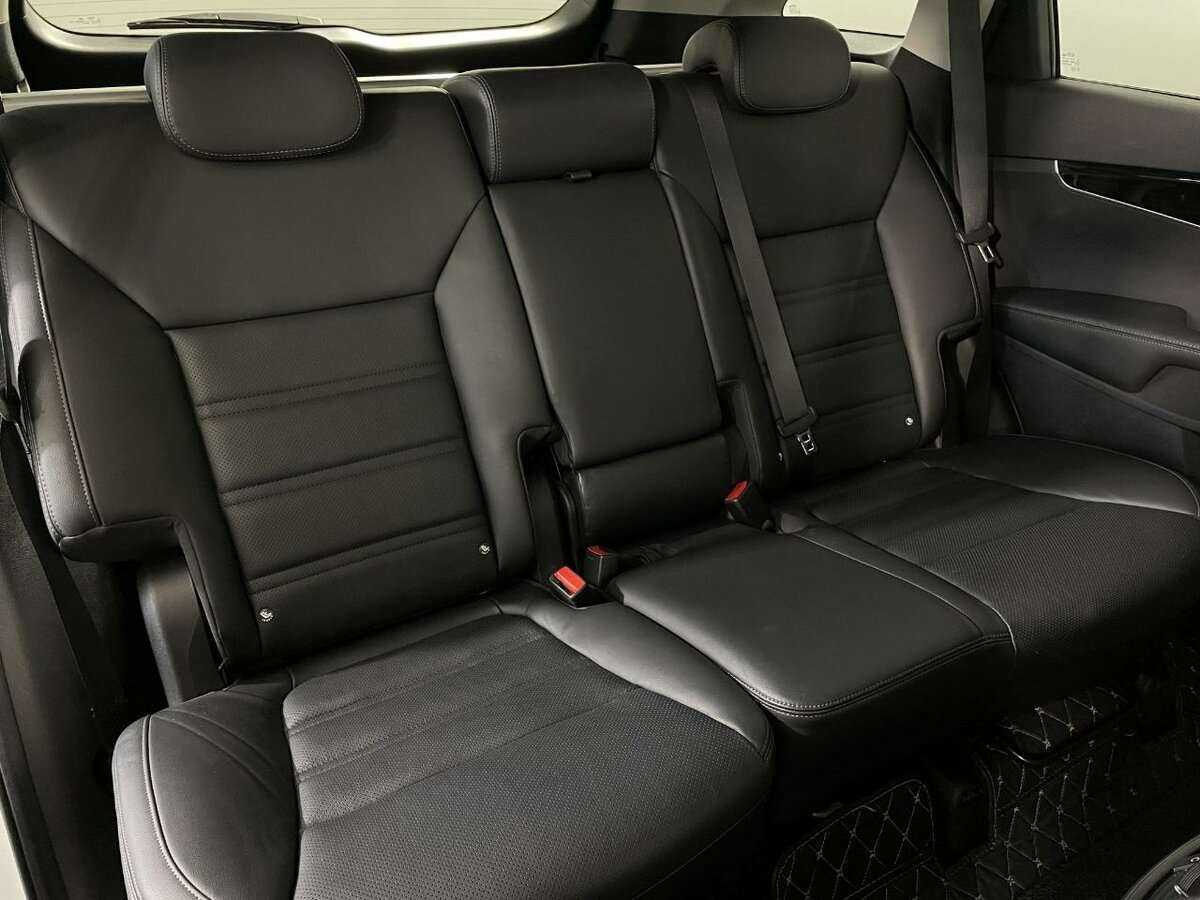 Kia Sorento с пробегом — 2019 год. Фото: #14