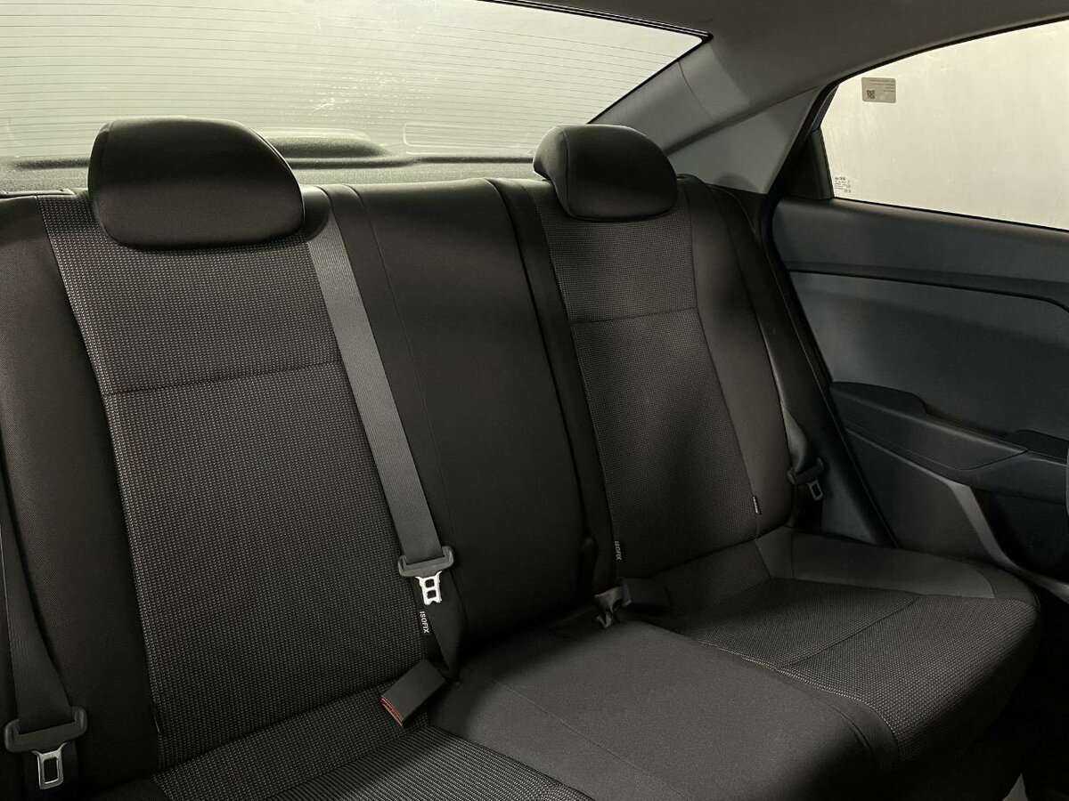 Hyundai Solaris с пробегом — 2021 год. Фото: #12