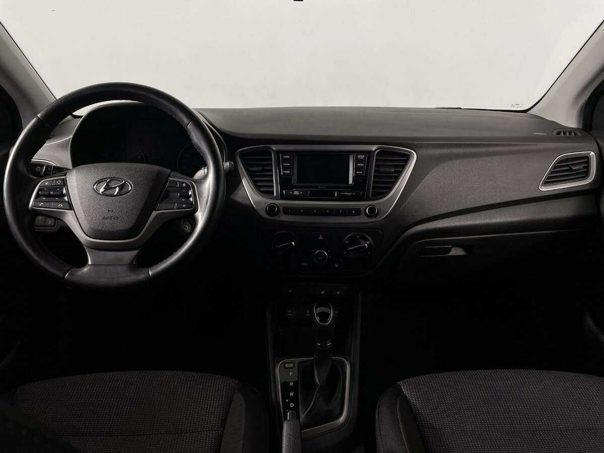 Hyundai Solaris с пробегом — 2017 год. Фото: #6