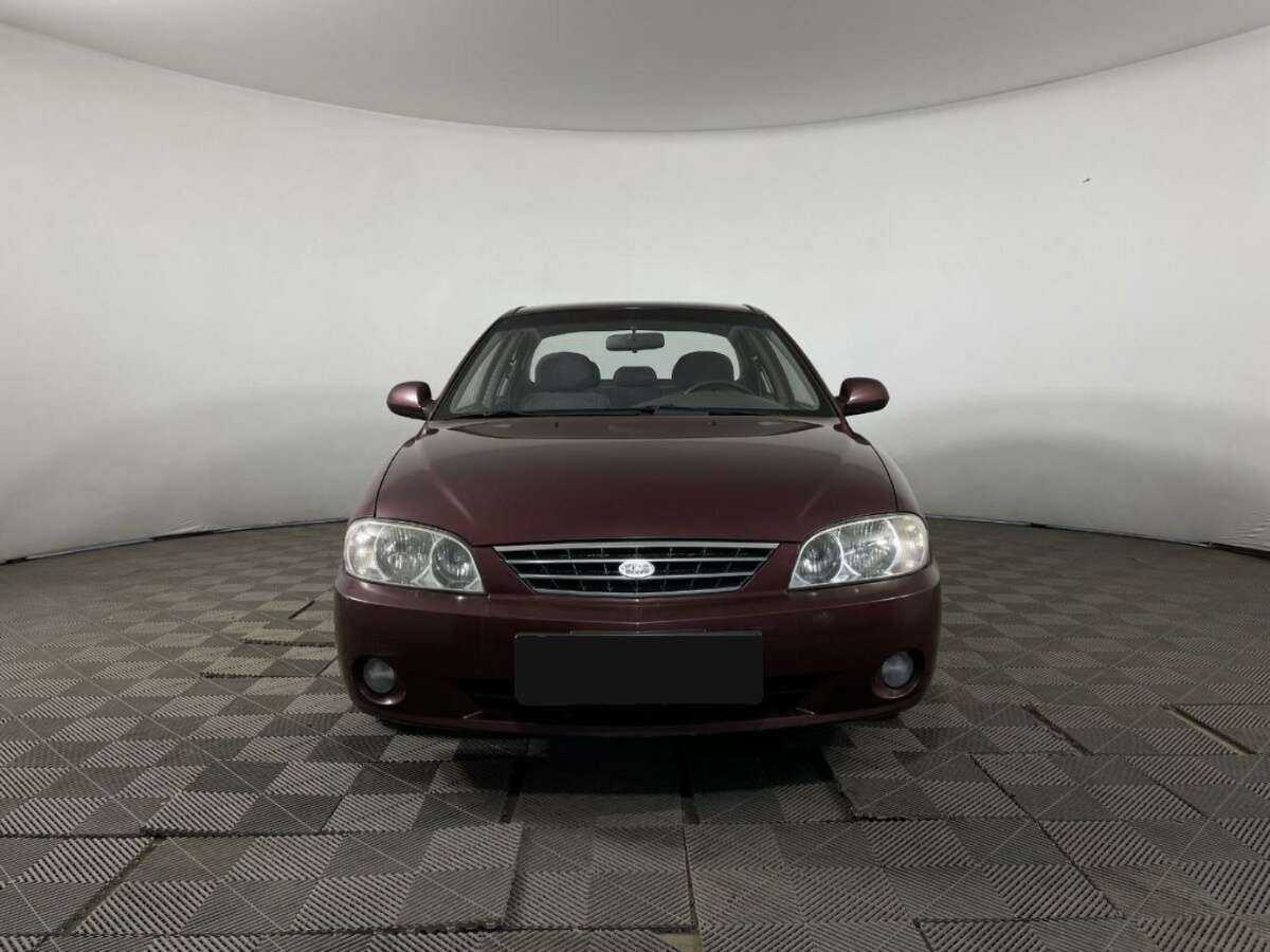 Kia Spectra с пробегом — 2007 год. Фото: #1