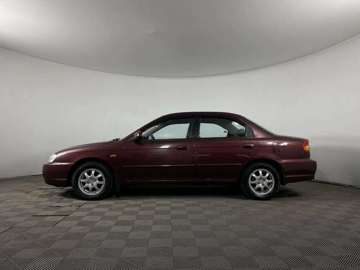 Kia Spectra с пробегом — 2007 год. Фото: #4