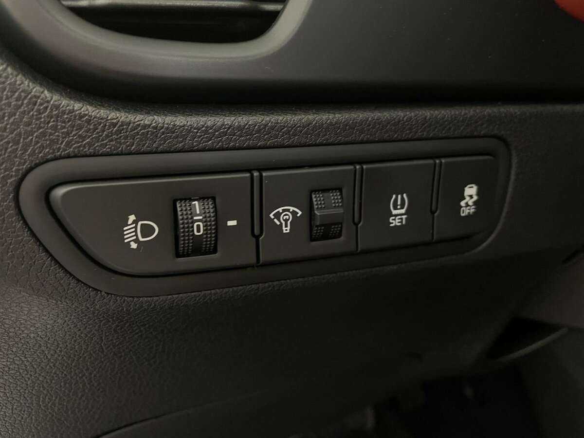 Kia Rio с пробегом — 2021 год. Фото: #8