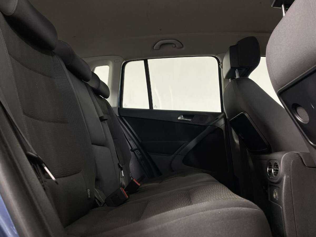 Volkswagen Tiguan с пробегом — 2011 год. Фото: #15
