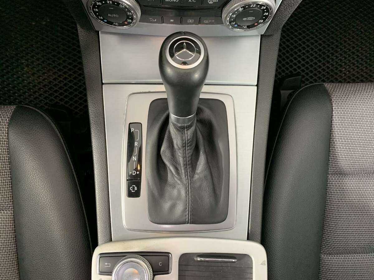 Mercedes-Benz C-Класс с пробегом — 2010 год. Фото: #12