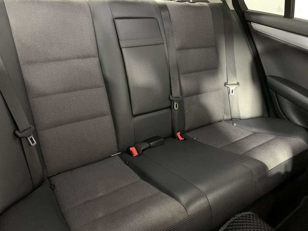 Mercedes-Benz C-Класс с пробегом — 2010 год. Фото: #14