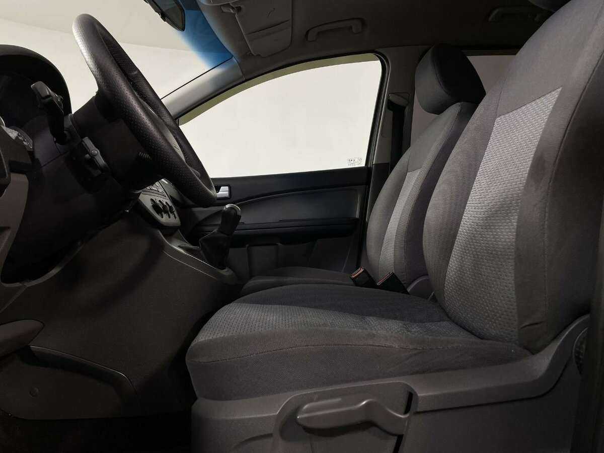 Ford C-MAX с пробегом — 2005 год. Фото: #8