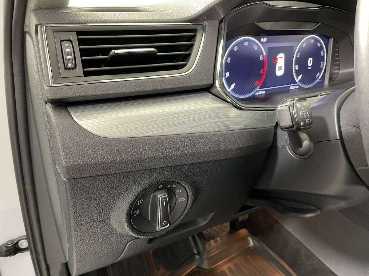 Skoda Superb с пробегом — 2021 год. Фото: #7