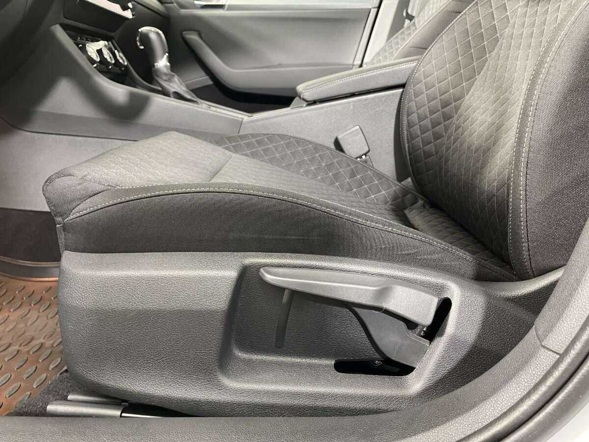 Skoda Superb с пробегом — 2021 год. Фото: #8