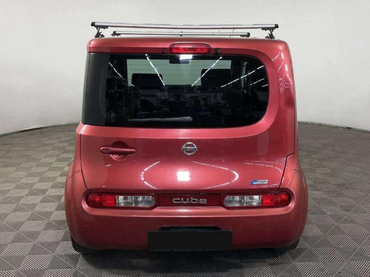 Nissan Cube с пробегом — 2009 год. Фото: #2