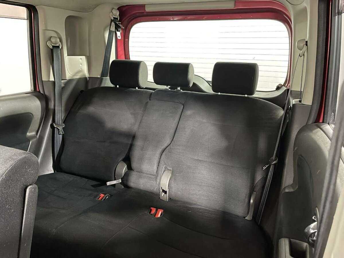 Nissan Cube с пробегом — 2009 год. Фото: #13