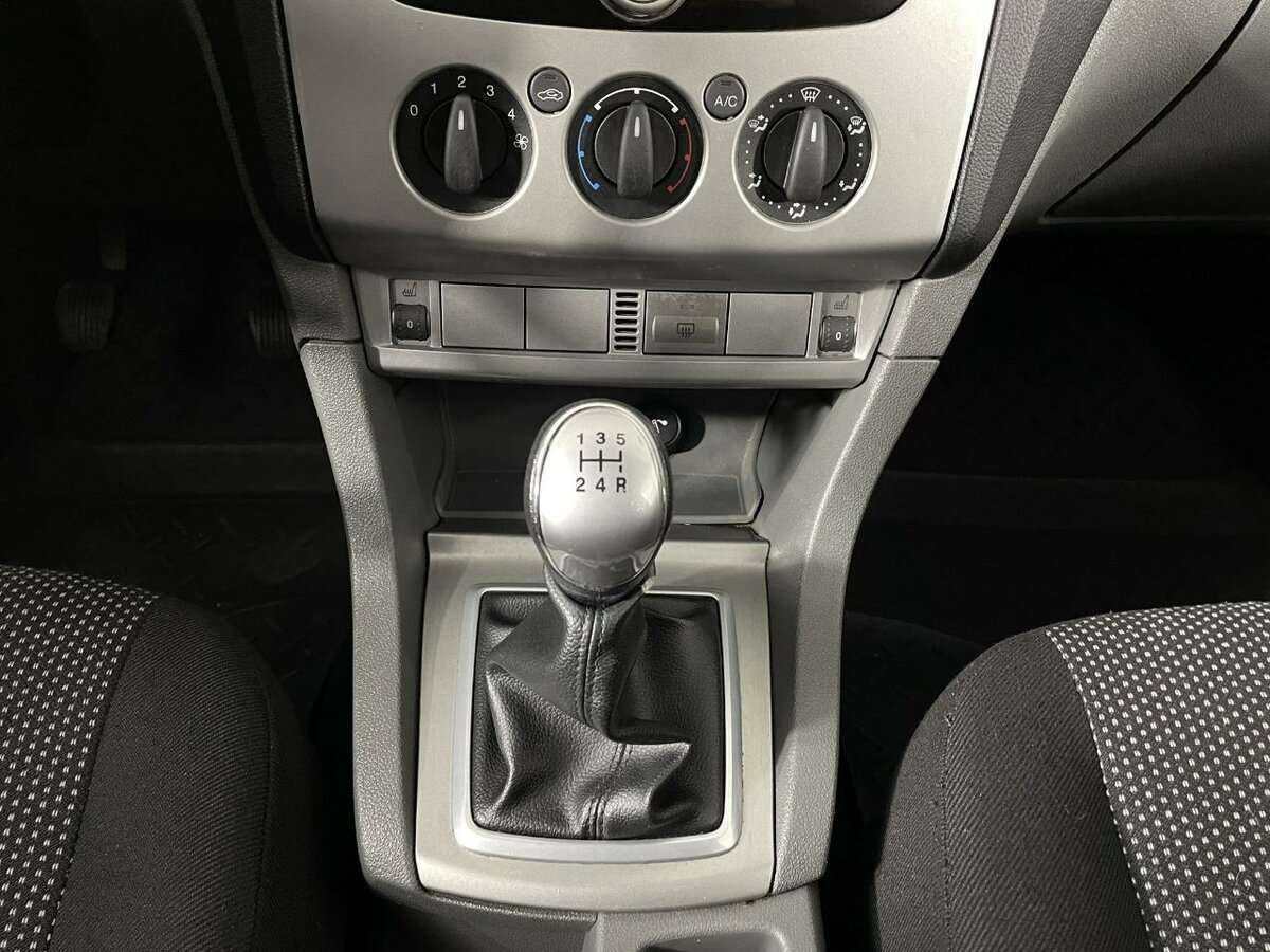 Ford Focus с пробегом — 2010 год. Фото: #12