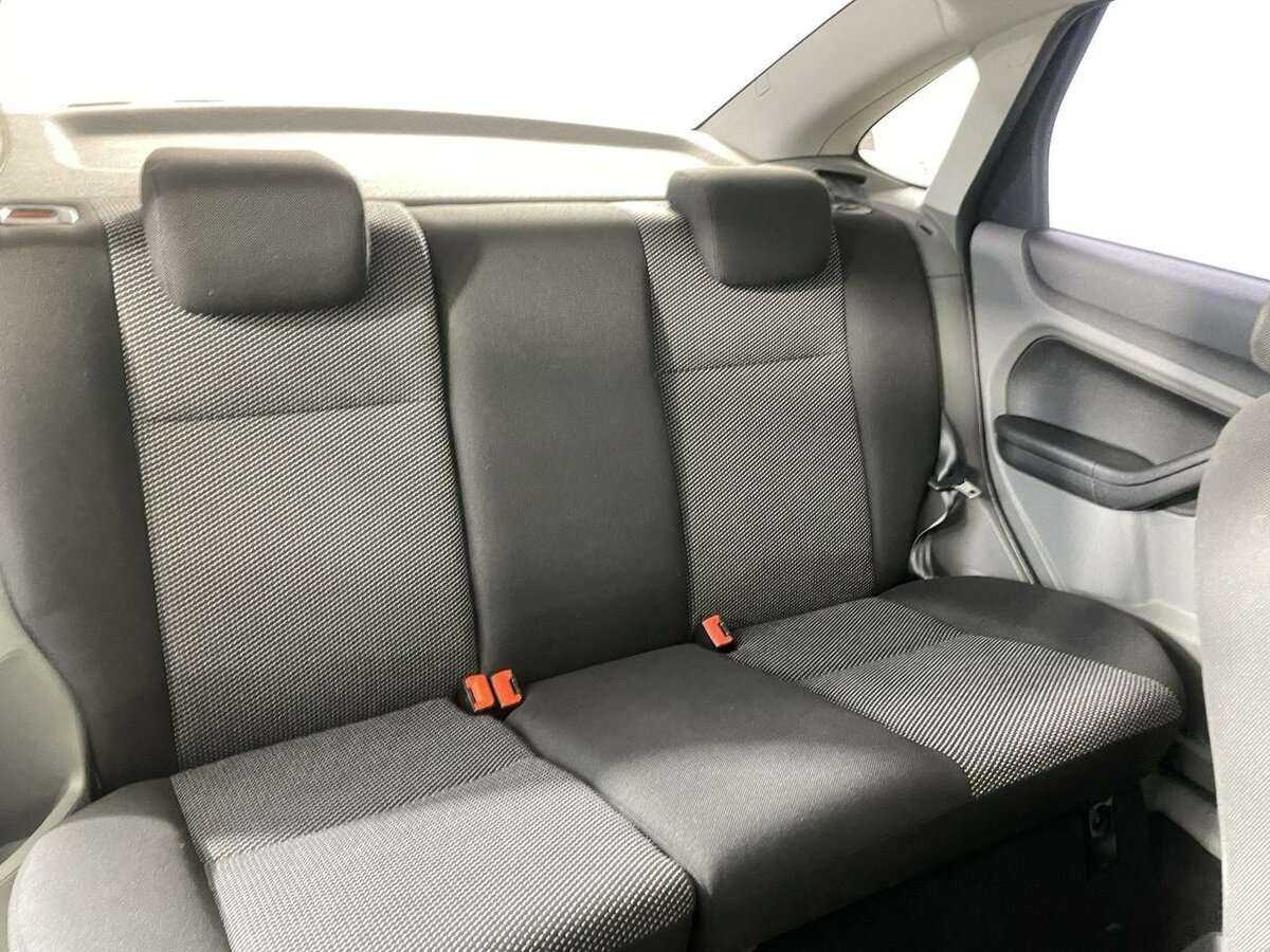 Ford Focus с пробегом — 2010 год. Фото: #14