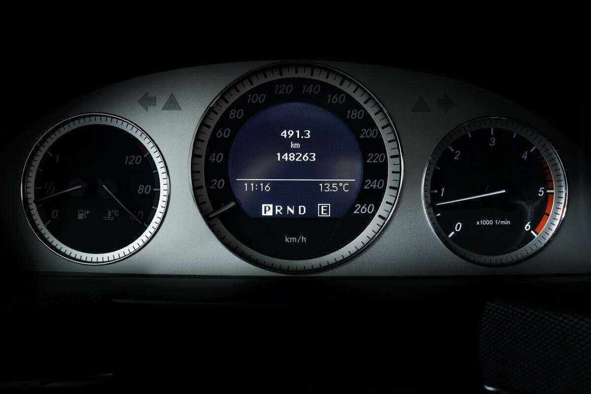 Mercedes-Benz GLK-Класс с пробегом — 2011 год. Фото: #9