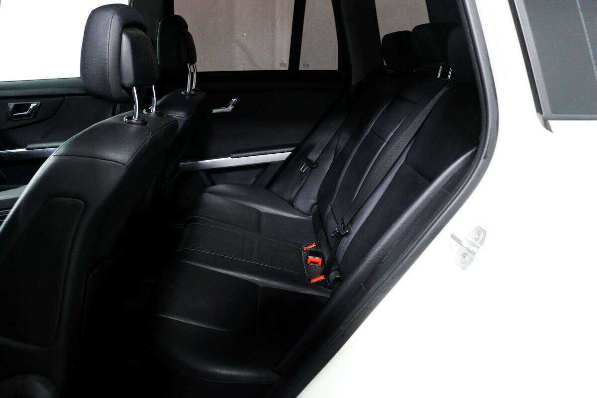 Mercedes-Benz GLK-Класс с пробегом — 2011 год. Фото: #11