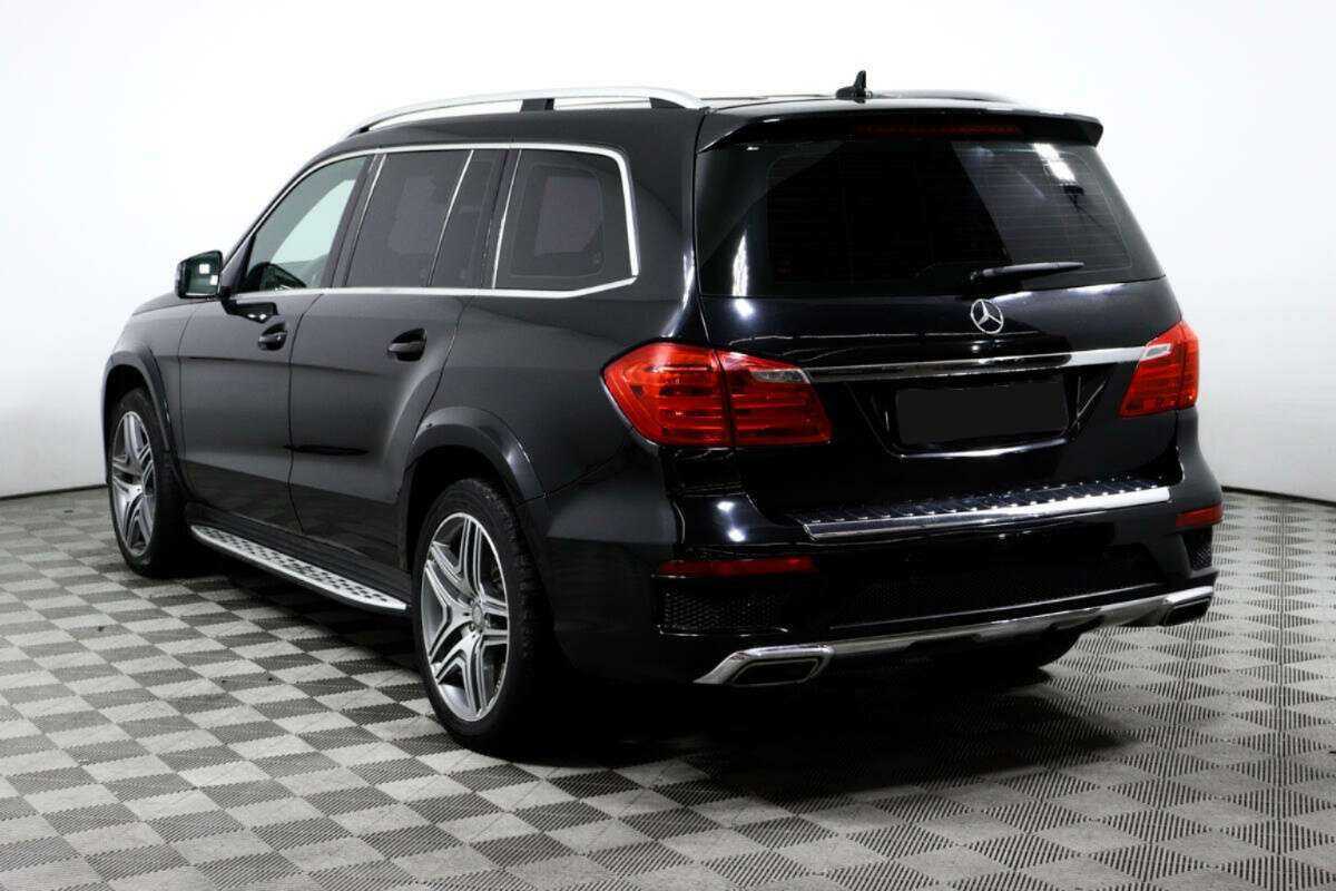 Mercedes-Benz GL-Класс с пробегом — 2015 год. Фото: #6