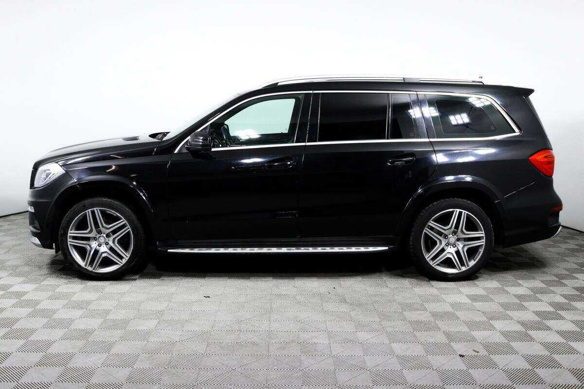 Mercedes-Benz GL-Класс с пробегом — 2015 год. Фото: #7