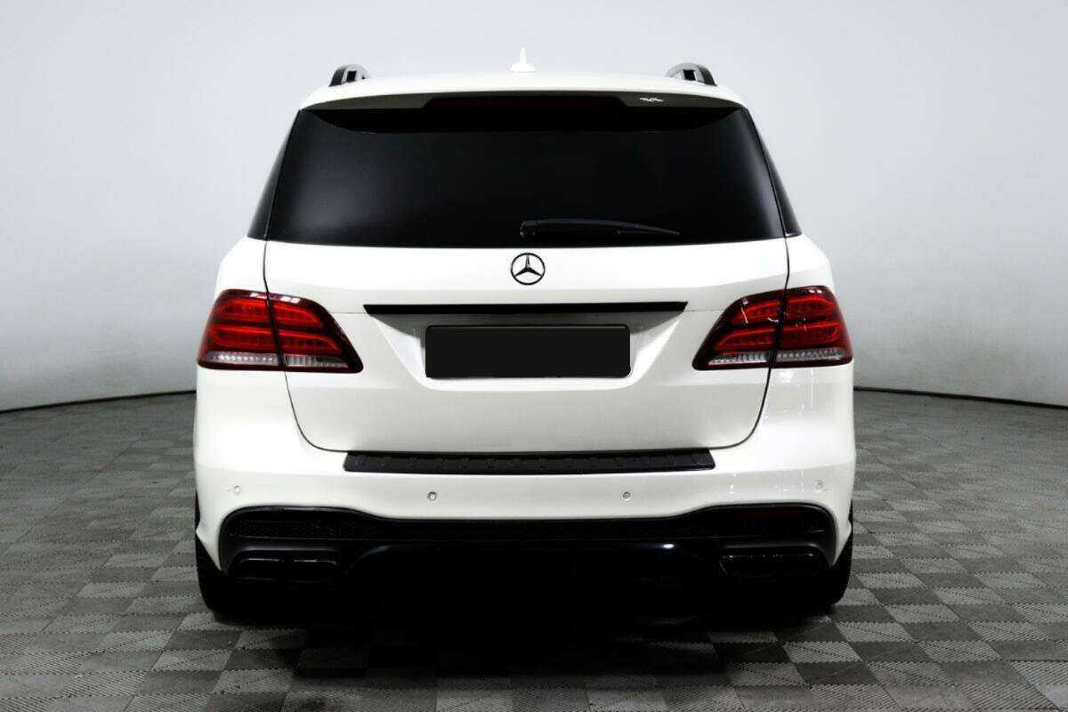 Mercedes-Benz GLE AMG с пробегом — 2017 год. Фото: #5