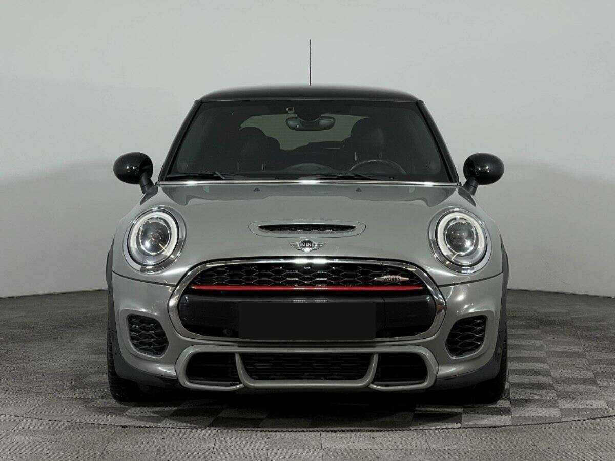 Mini Hatch с пробегом — 2018 год. Фото: #1