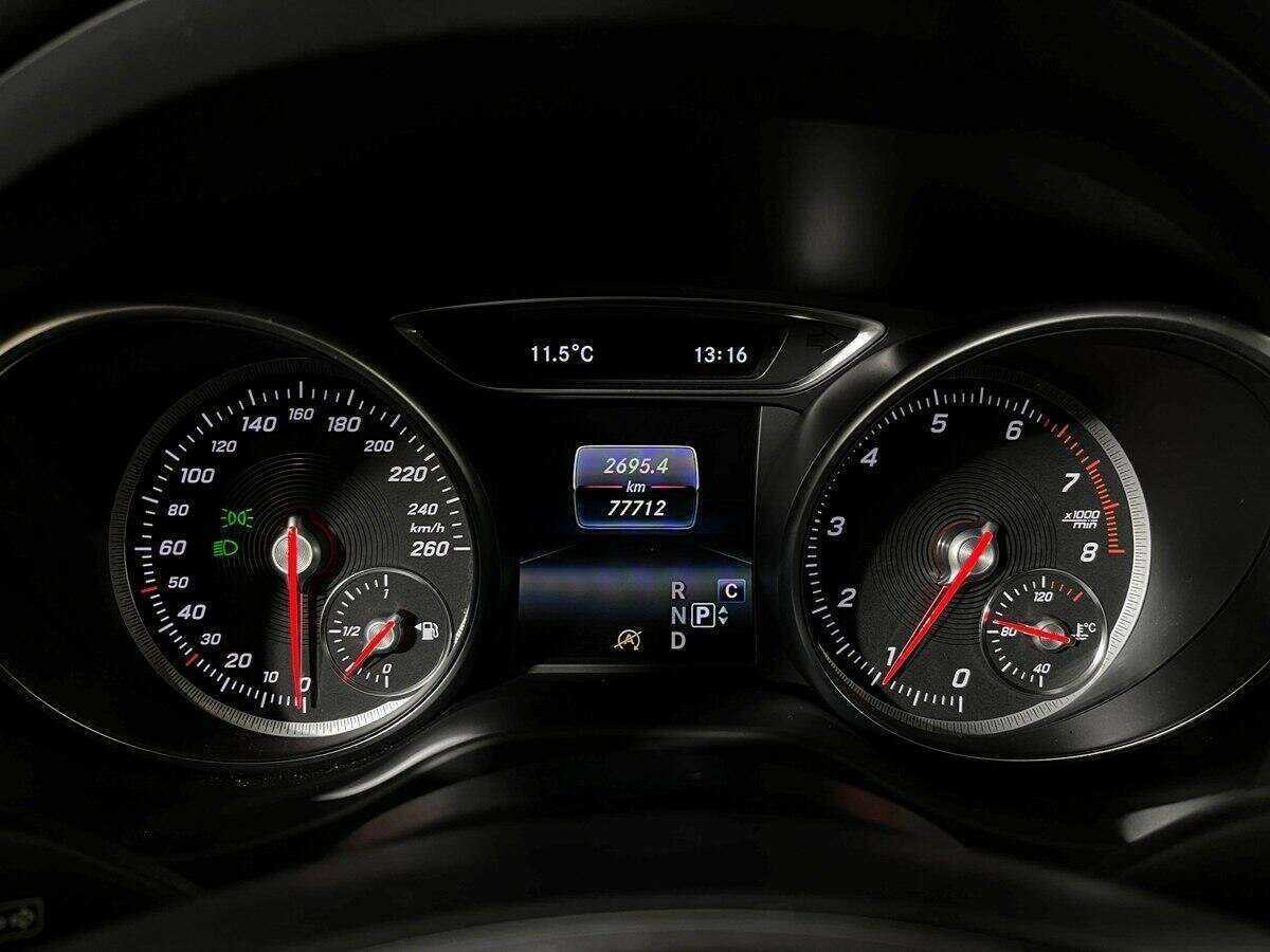 Mercedes-Benz GLA с пробегом — 2017 год. Фото: #9