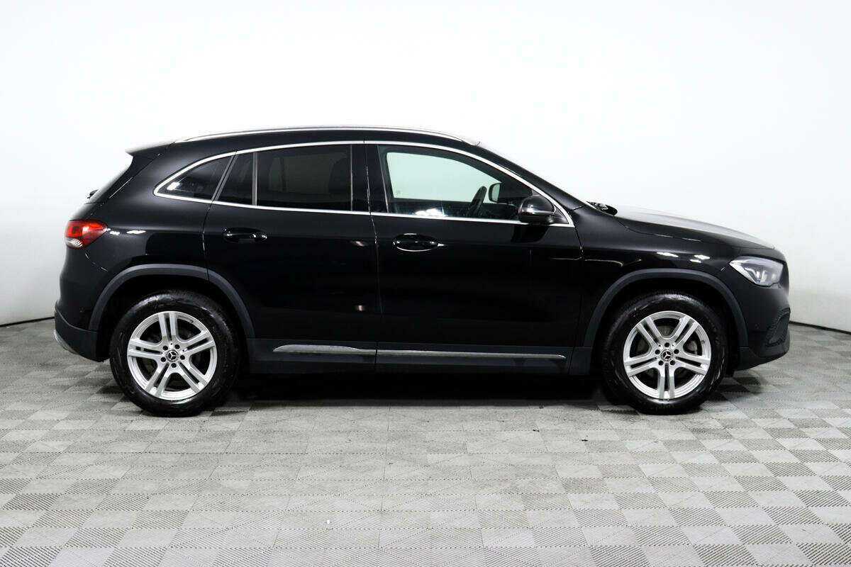 Mercedes-Benz GLA с пробегом — 2020 год. Фото: #3