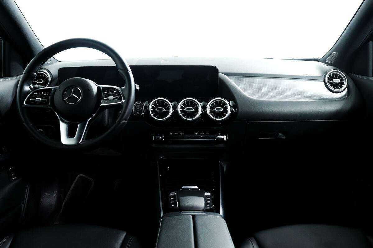 Mercedes-Benz GLA с пробегом — 2020 год. Фото: #10