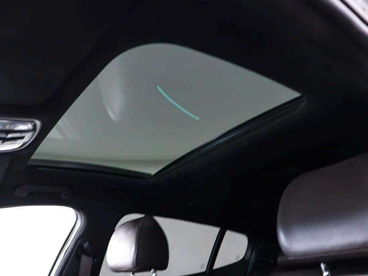 Kia Stinger с пробегом — 2018 год. Фото: #15