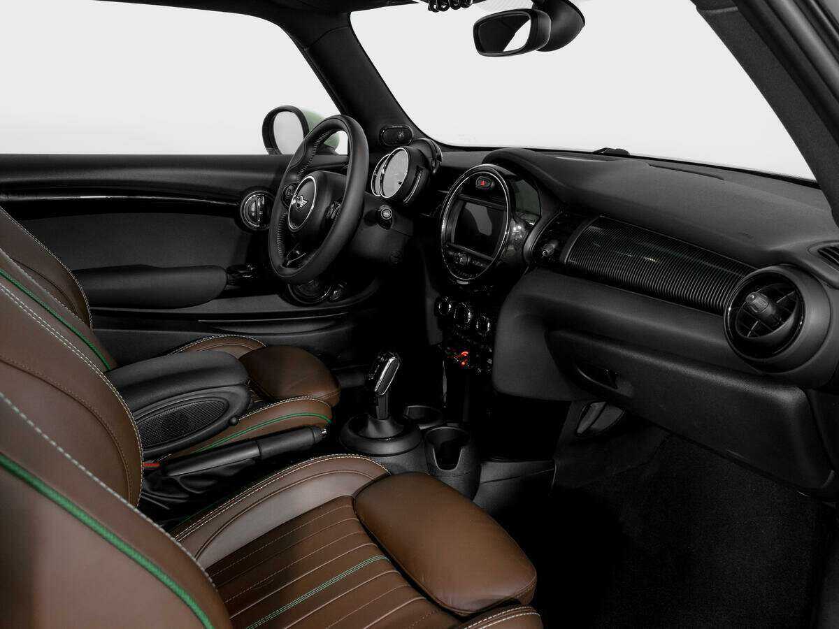 Mini Hatch с пробегом — 2019 год. Фото: #8