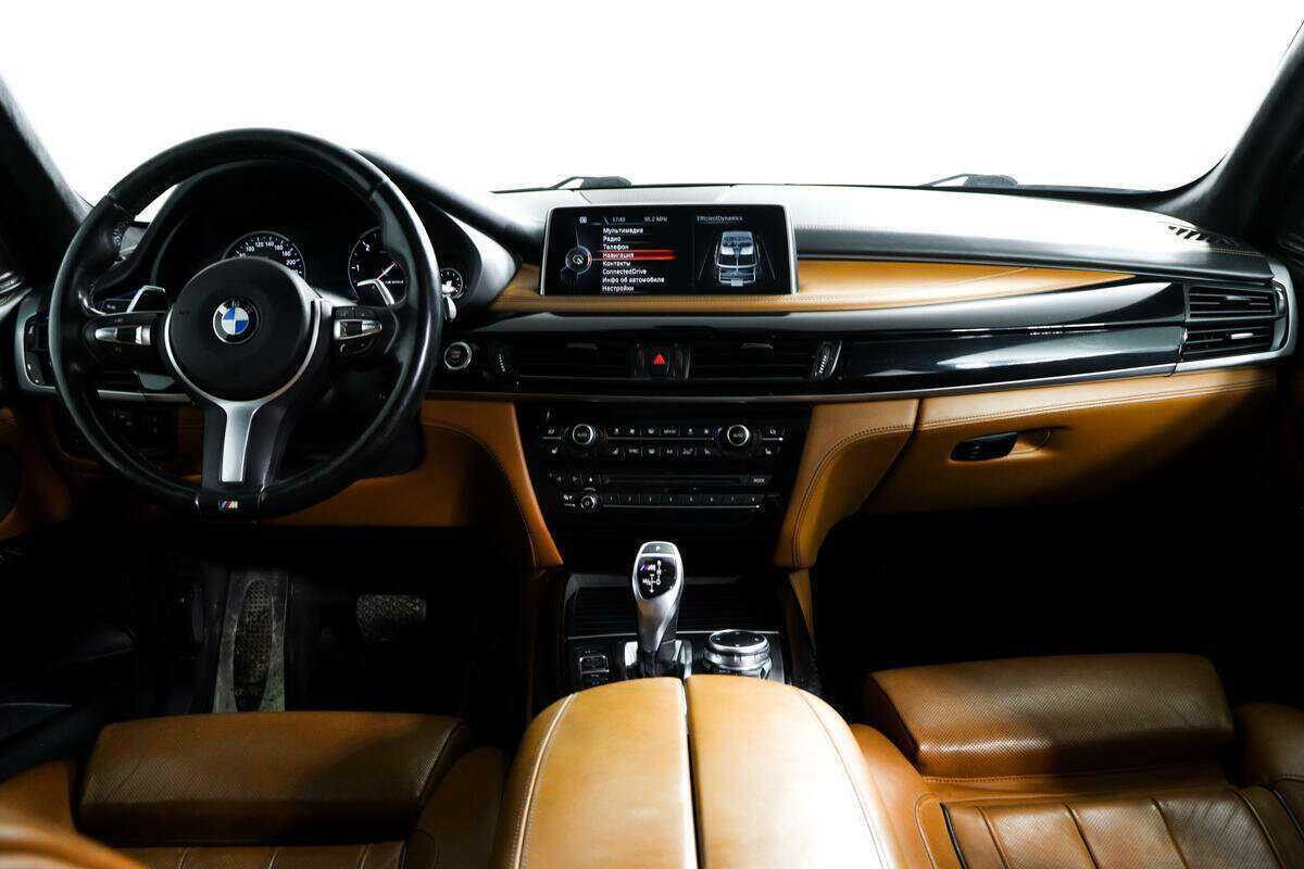 BMW X5 с пробегом — 2016 год. Фото: #10