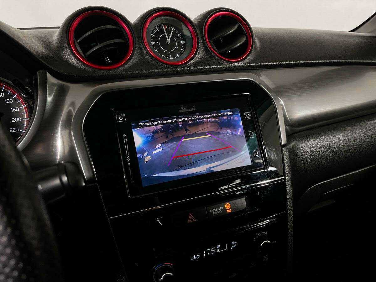 Suzuki Vitara с пробегом — 2017 год. Фото: #12