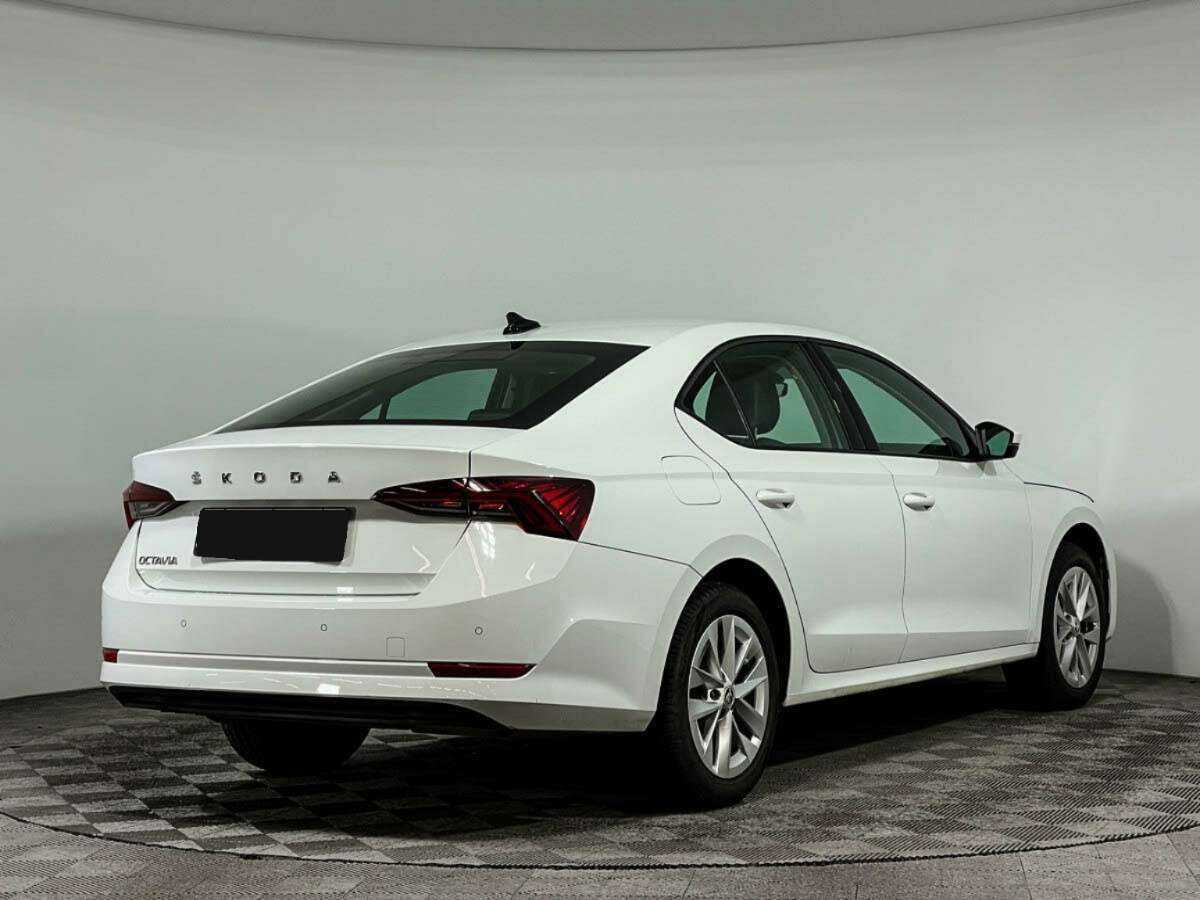 Skoda Octavia с пробегом — 2021 год. Фото: #4