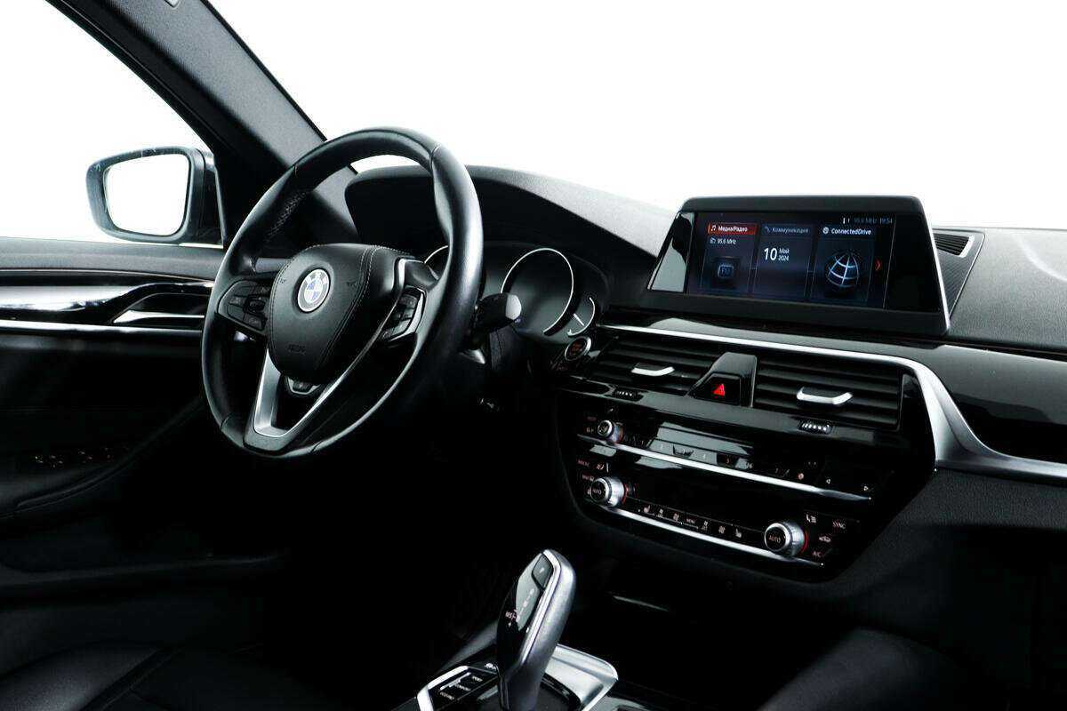 BMW 5 серии с пробегом — 2018 год. Фото: #8