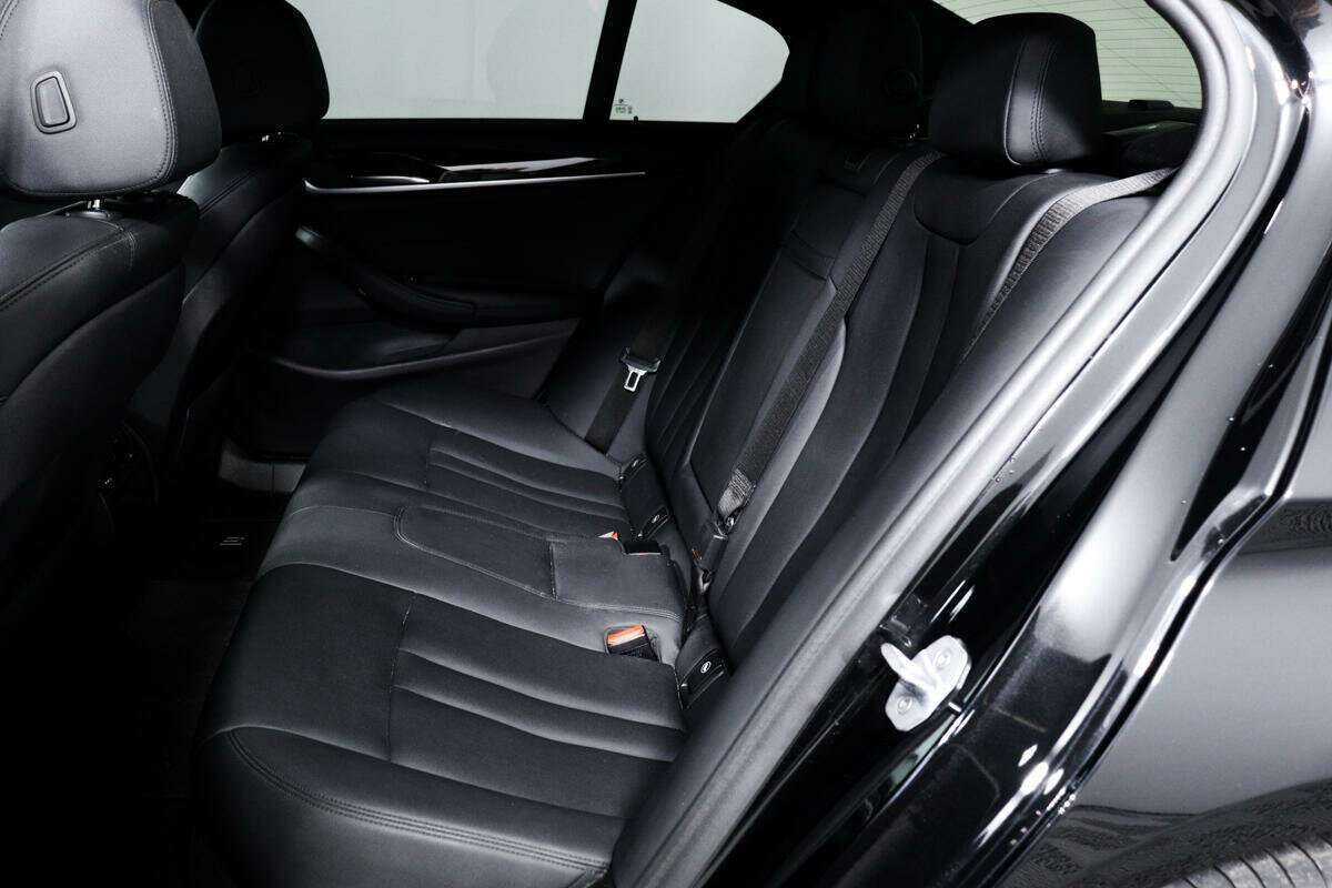 BMW 5 серии с пробегом — 2018 год. Фото: #11