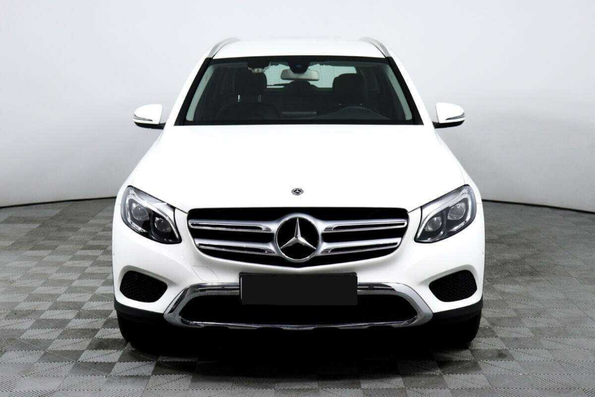 Mercedes-Benz GLC с пробегом — 2018 год. Фото: #1