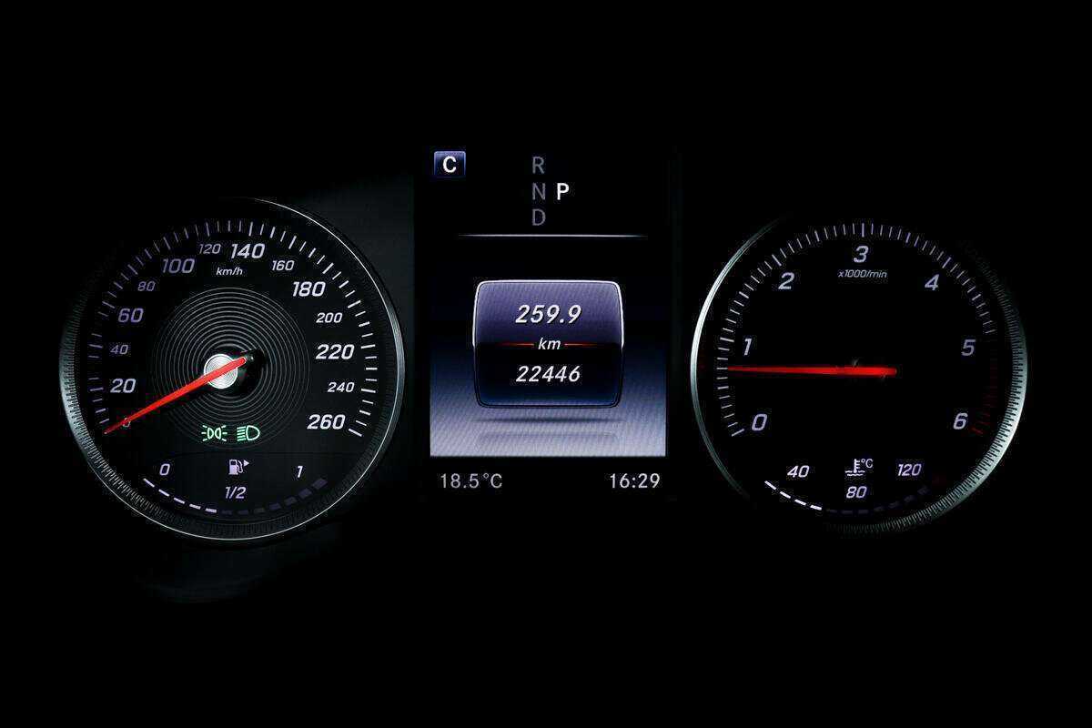 Mercedes-Benz GLC с пробегом — 2018 год. Фото: #9