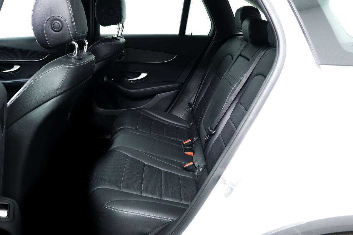 Mercedes-Benz GLC с пробегом — 2018 год. Фото: #11