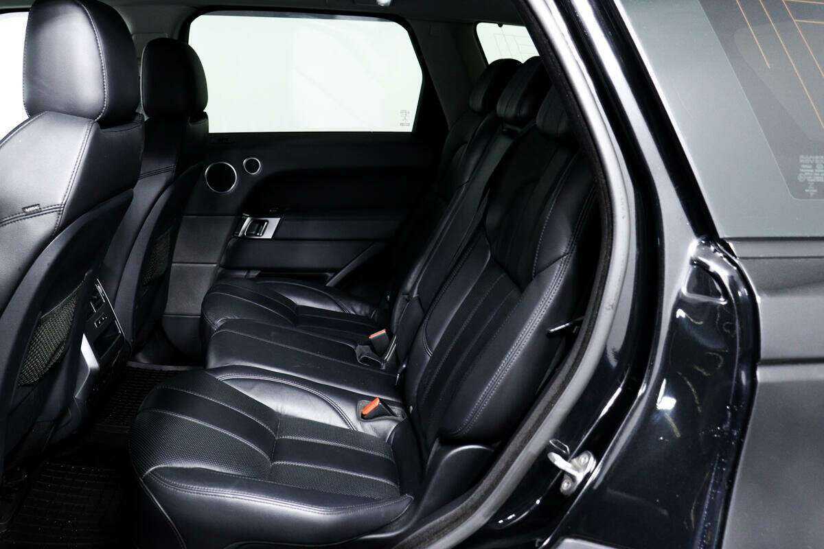 Land Rover Range Rover Sport с пробегом — 2014 год. Фото: #11