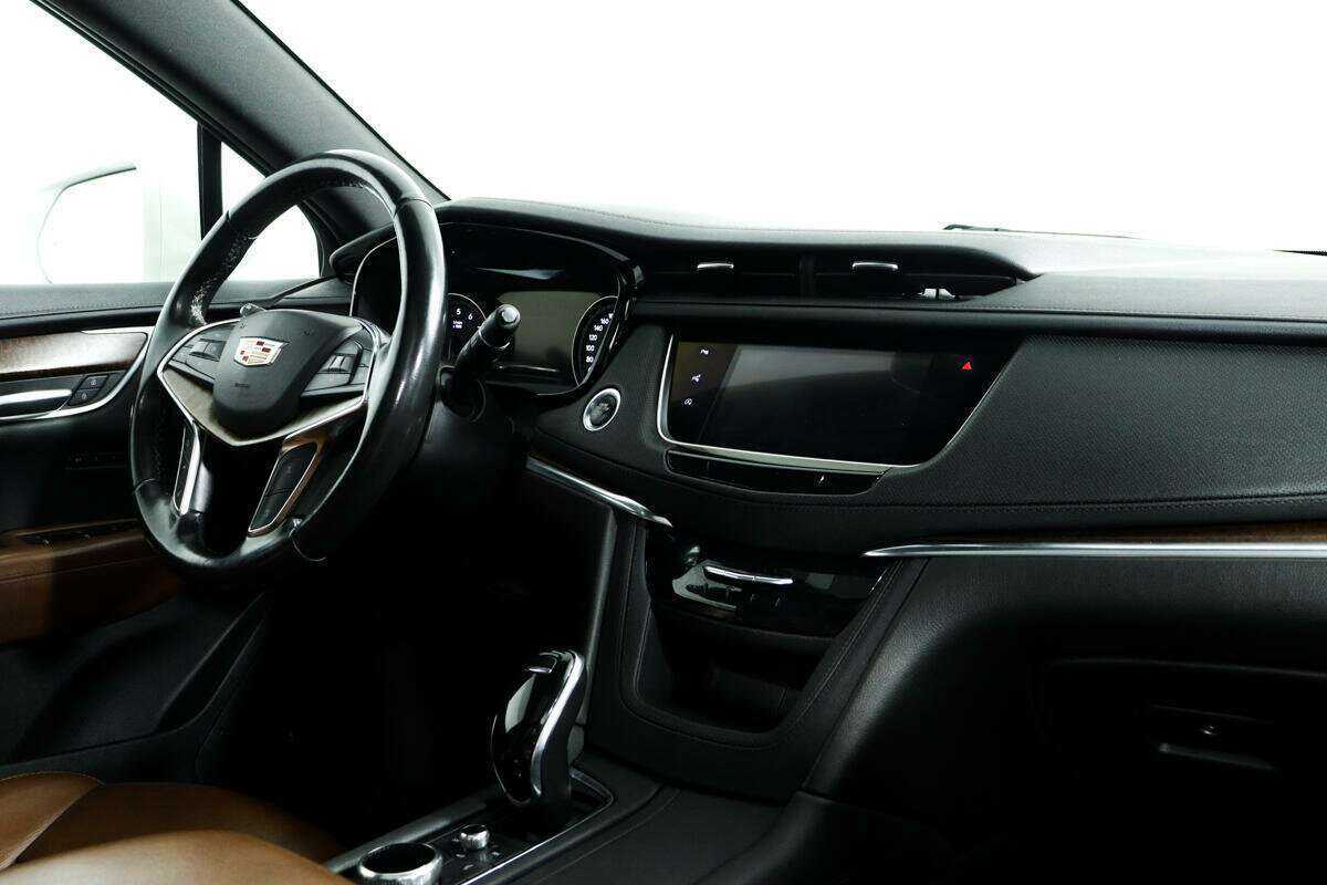 Cadillac XT5 с пробегом — 2020 год. Фото: #6
