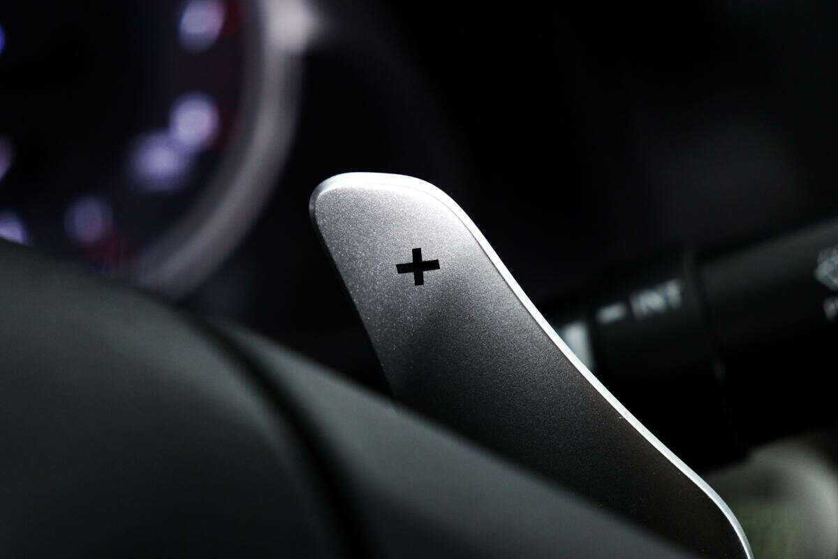 Lexus IS с пробегом — 2008 год. Фото: #13