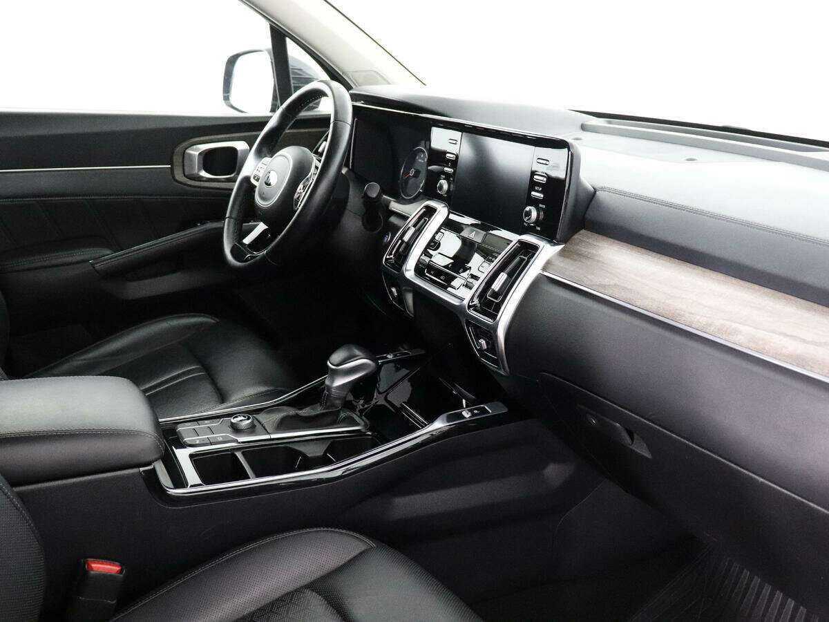 Kia Sorento с пробегом — 2021 год. Фото: #5