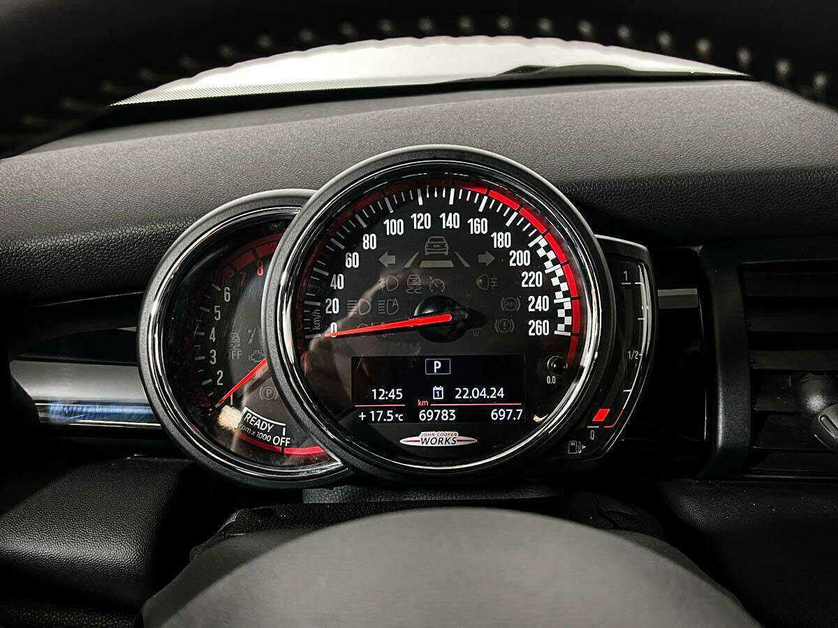 Mini Hatch с пробегом — 2018 год. Фото: #8