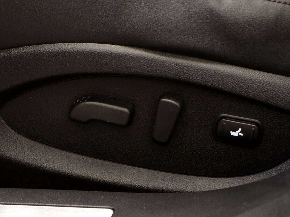 Infiniti FX с пробегом — 2010 год. Фото: #10