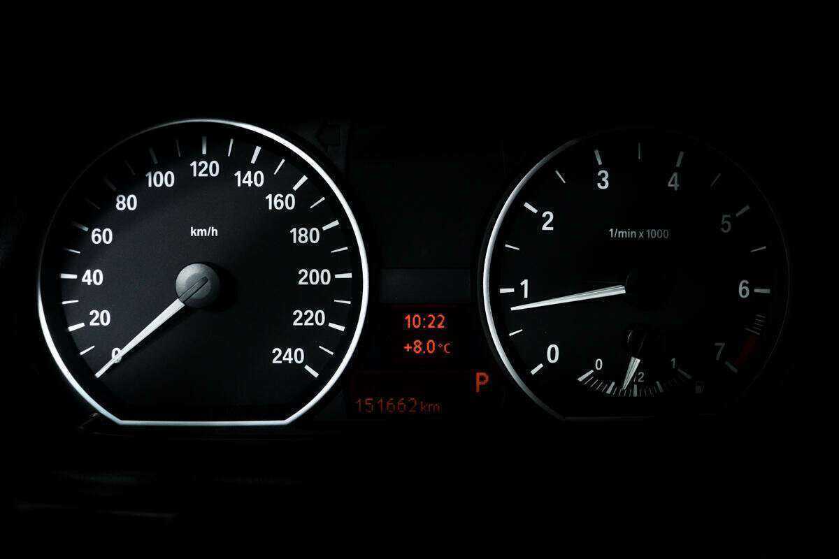 BMW 1 серии с пробегом — 2008 год. Фото: #9