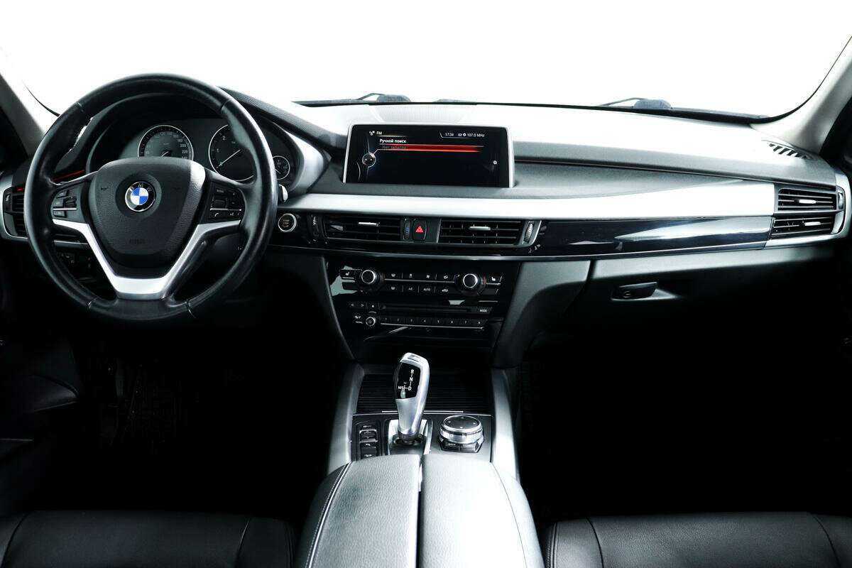 BMW X5 с пробегом — 2015 год. Фото: #10