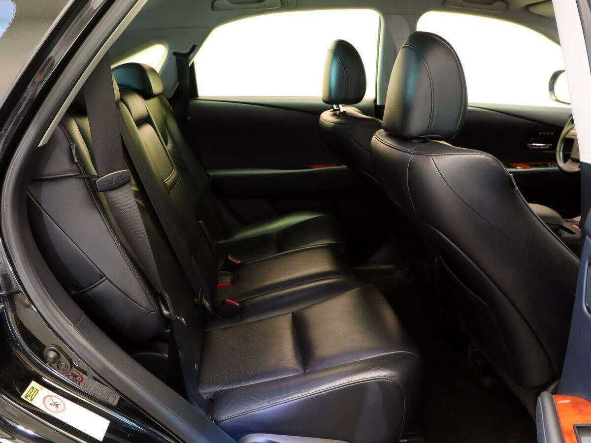 Lexus RX с пробегом — 2011 год. Фото: #7