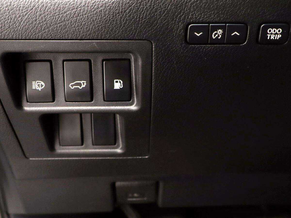 Lexus RX с пробегом — 2011 год. Фото: #13