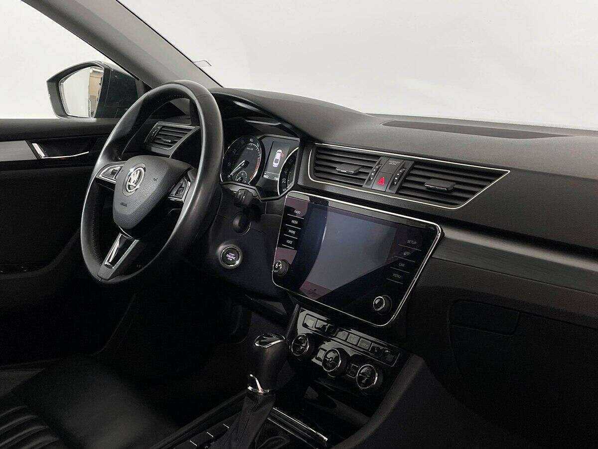 Skoda Superb с пробегом — 2017 год. Фото: #7