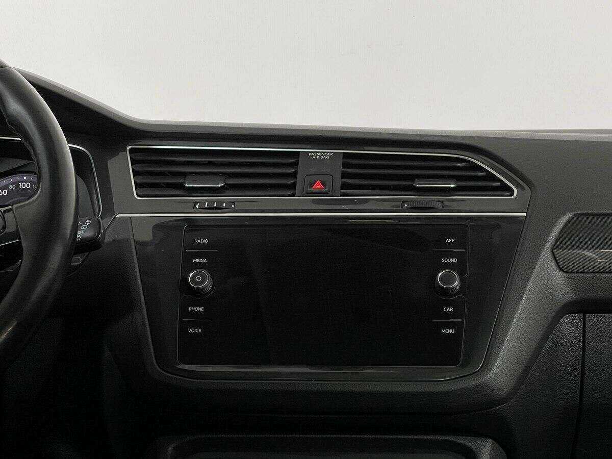 Volkswagen Tiguan с пробегом — 2018 год. Фото: #9