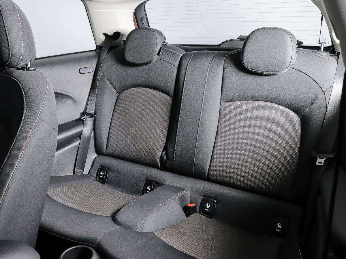 Mini Hatch с пробегом — 2021 год. Фото: #9