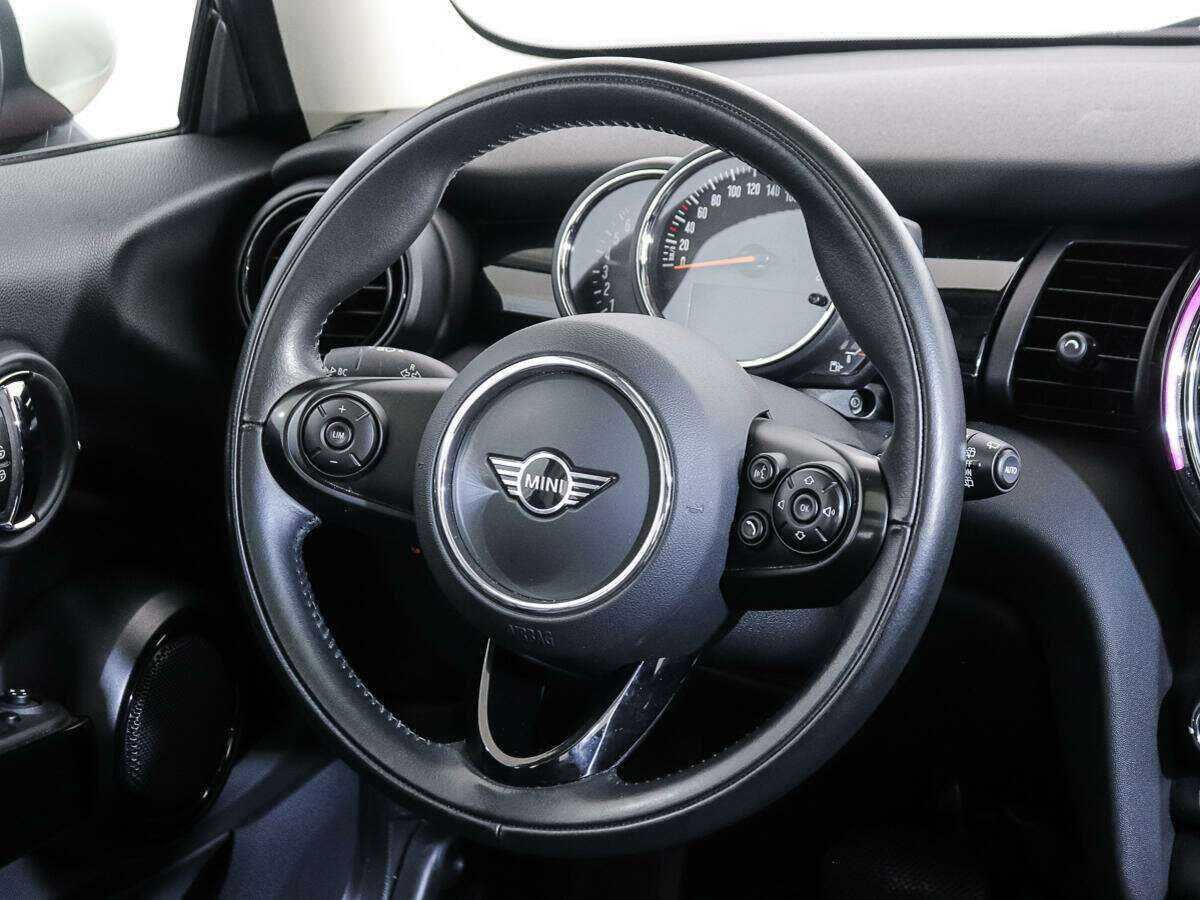 Mini Hatch с пробегом — 2021 год. Фото: #15