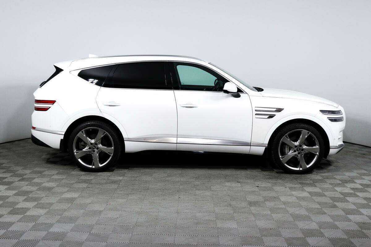 Genesis GV80 с пробегом — 2021 год. Фото: #3